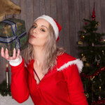 Shooting - Jasmin - Weihnachtsfrau - Studio Saarbrücken - 12.2020